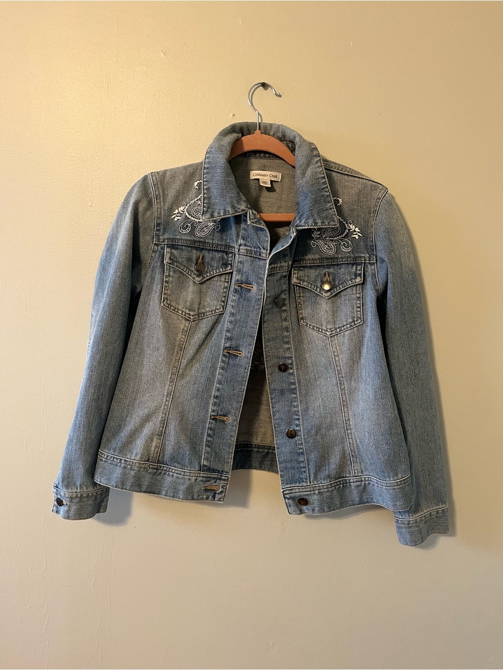 Coldwater Creek Blue Denim Jacket with White Floral Embroidery Vintage